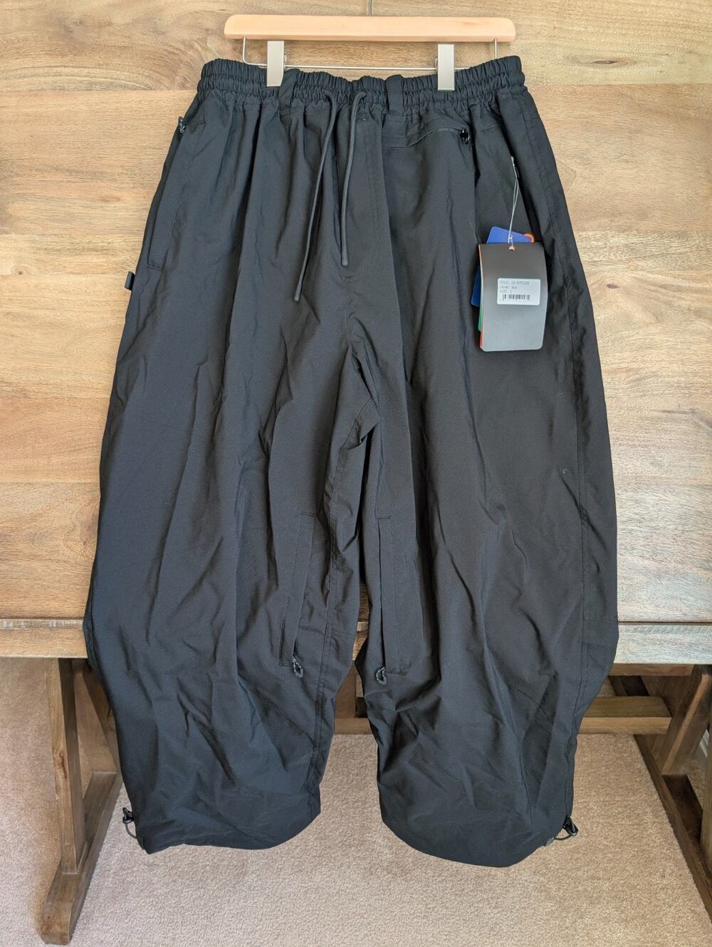 GSou Snow Durable Snow Pants Womens Large Black Baggy Drawstring GS-UPT2539 NWT